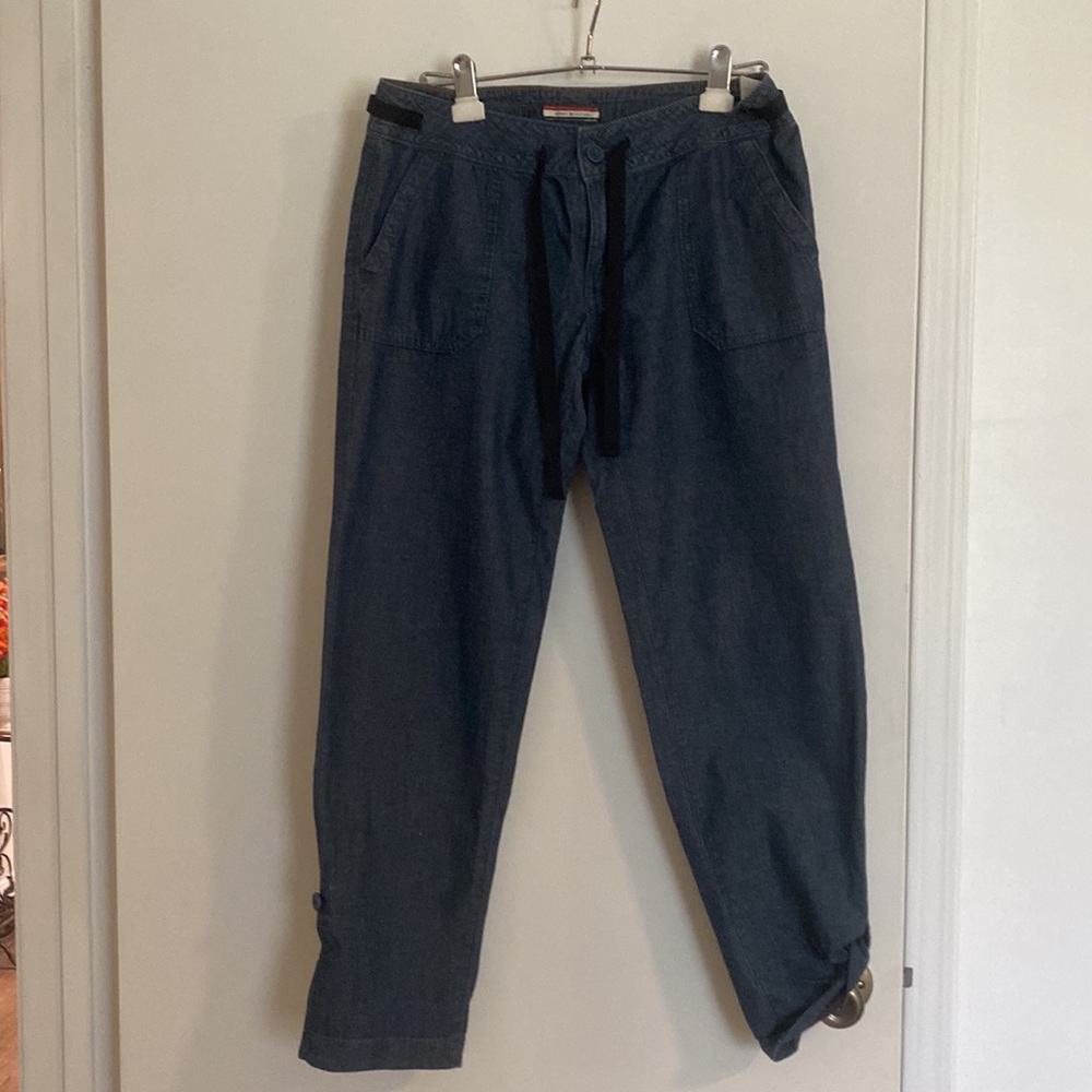 Tommy Hilfiger drawstring crop pant size 4